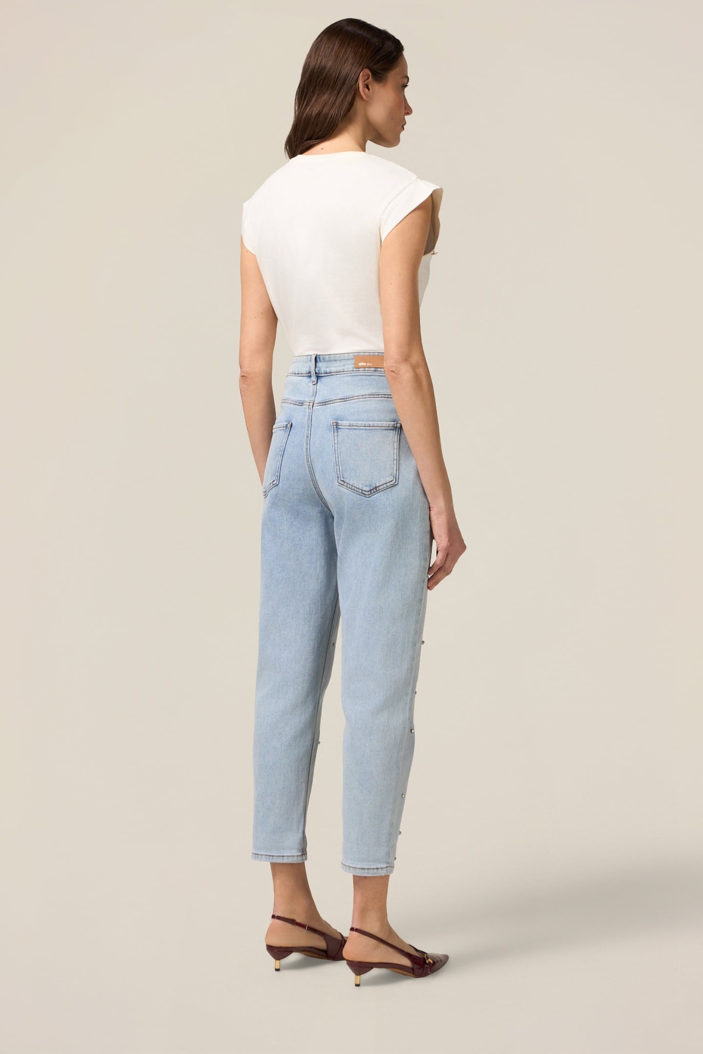 BOYFIT JEANS WITH PATCH POCKETS LIGHT BLUE 2