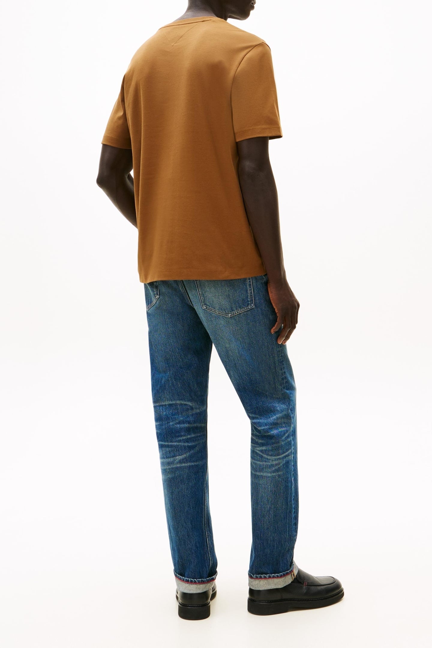 LIGHT INTERLOCK TEE HIGHLAND KHAKI 2