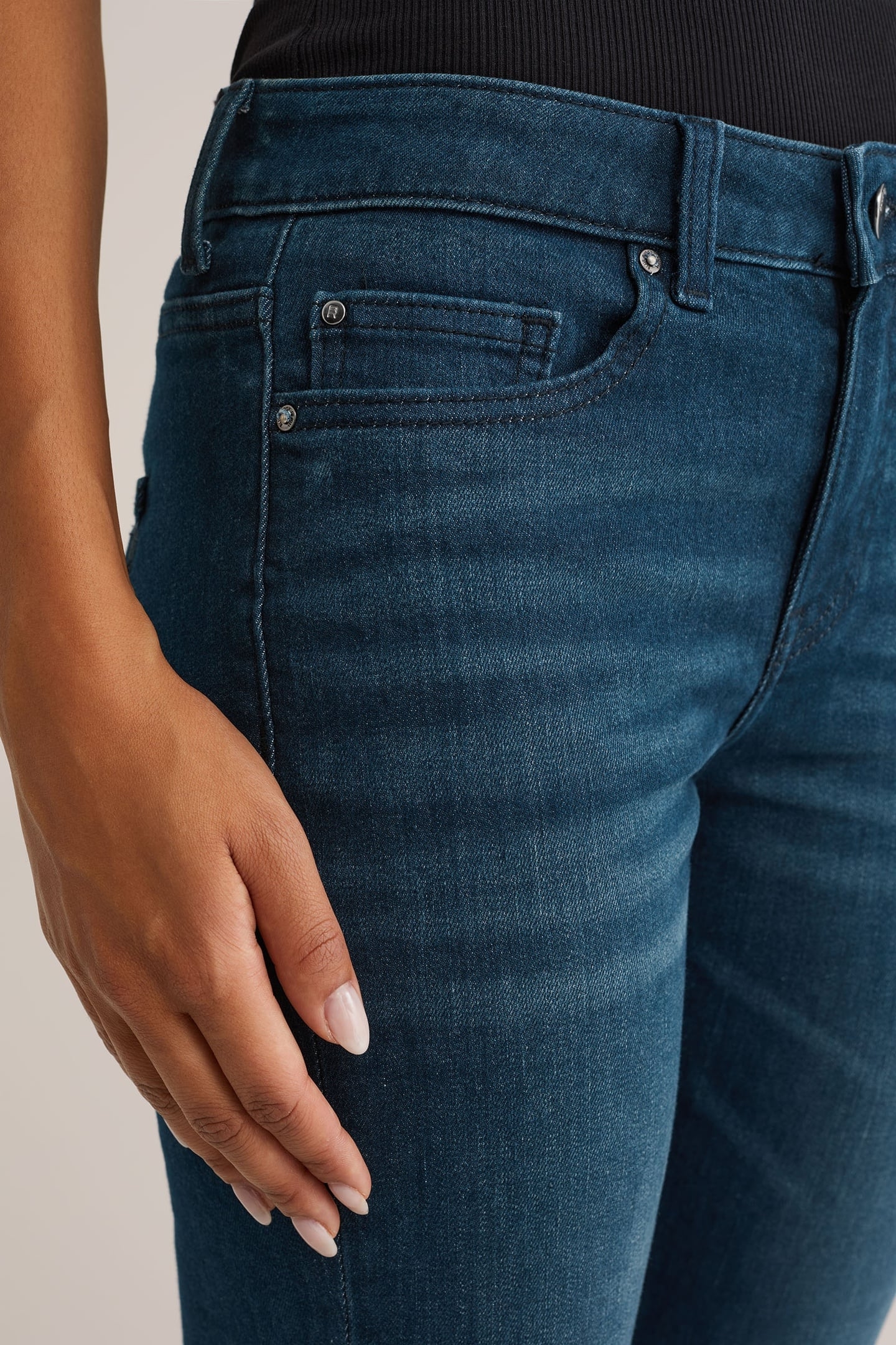 5-POCKET MID WAIST DARK BLUE 5