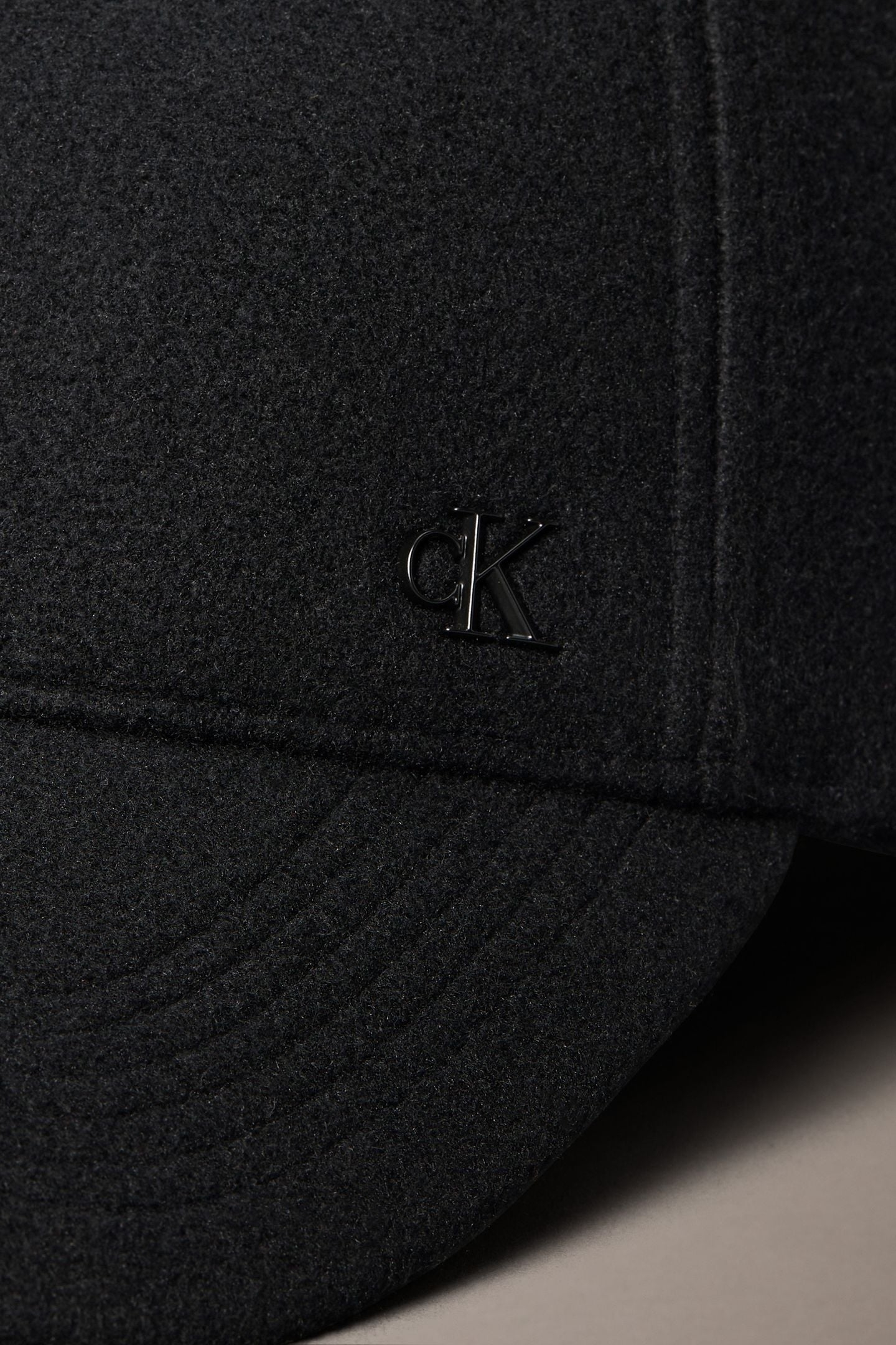 FELT METAL PLAQUE BASE BALL CAP BLACK 4