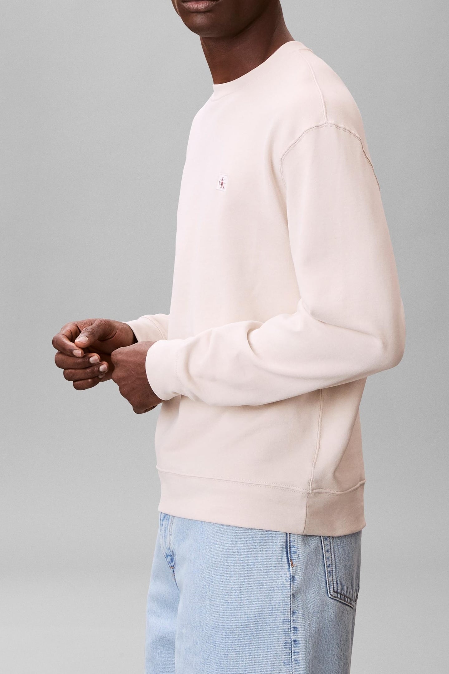 LS EU 350TERRY BADGE SWEATSHIRT OATMEAL 2