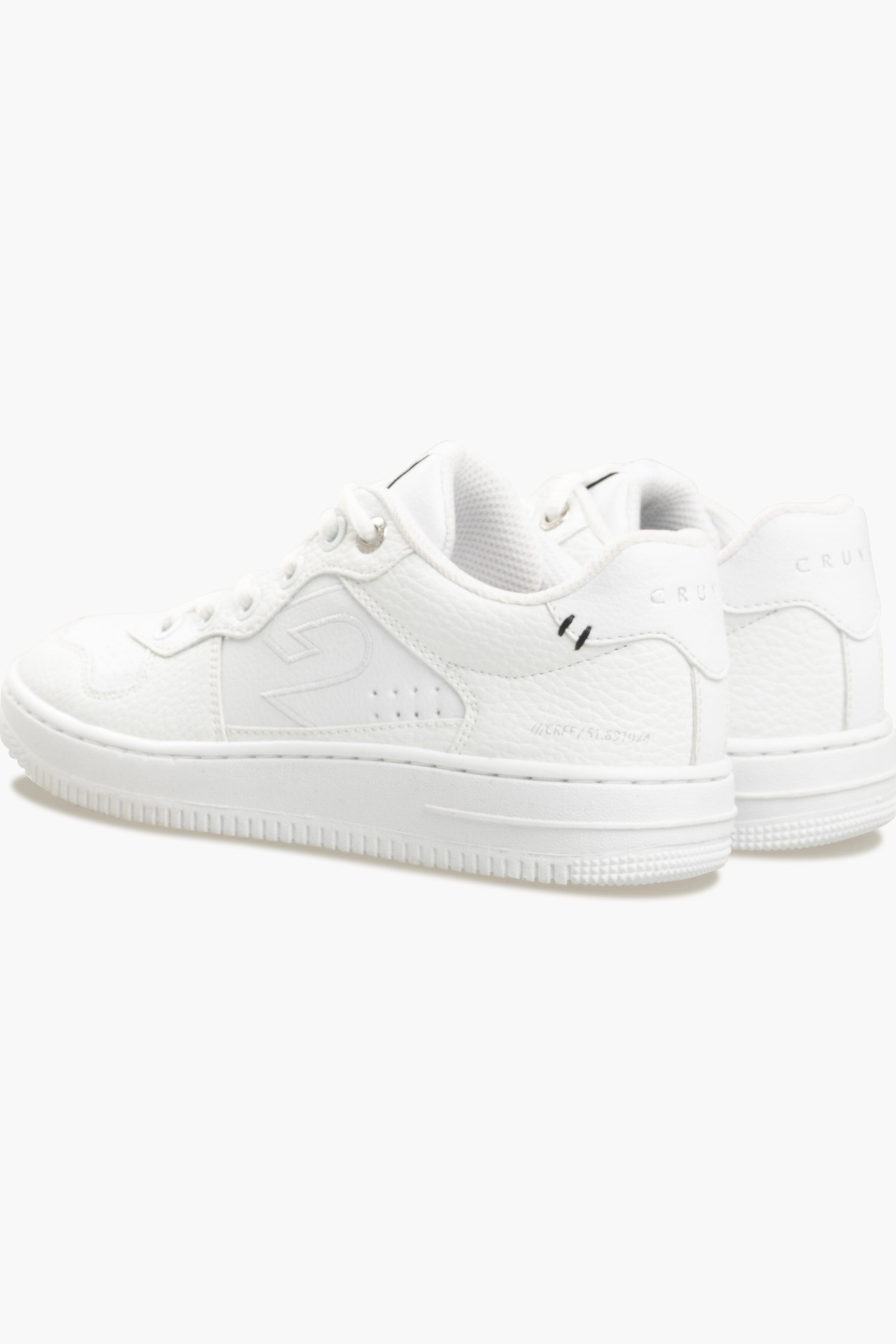 BOYS ROYAL C WHITE 6