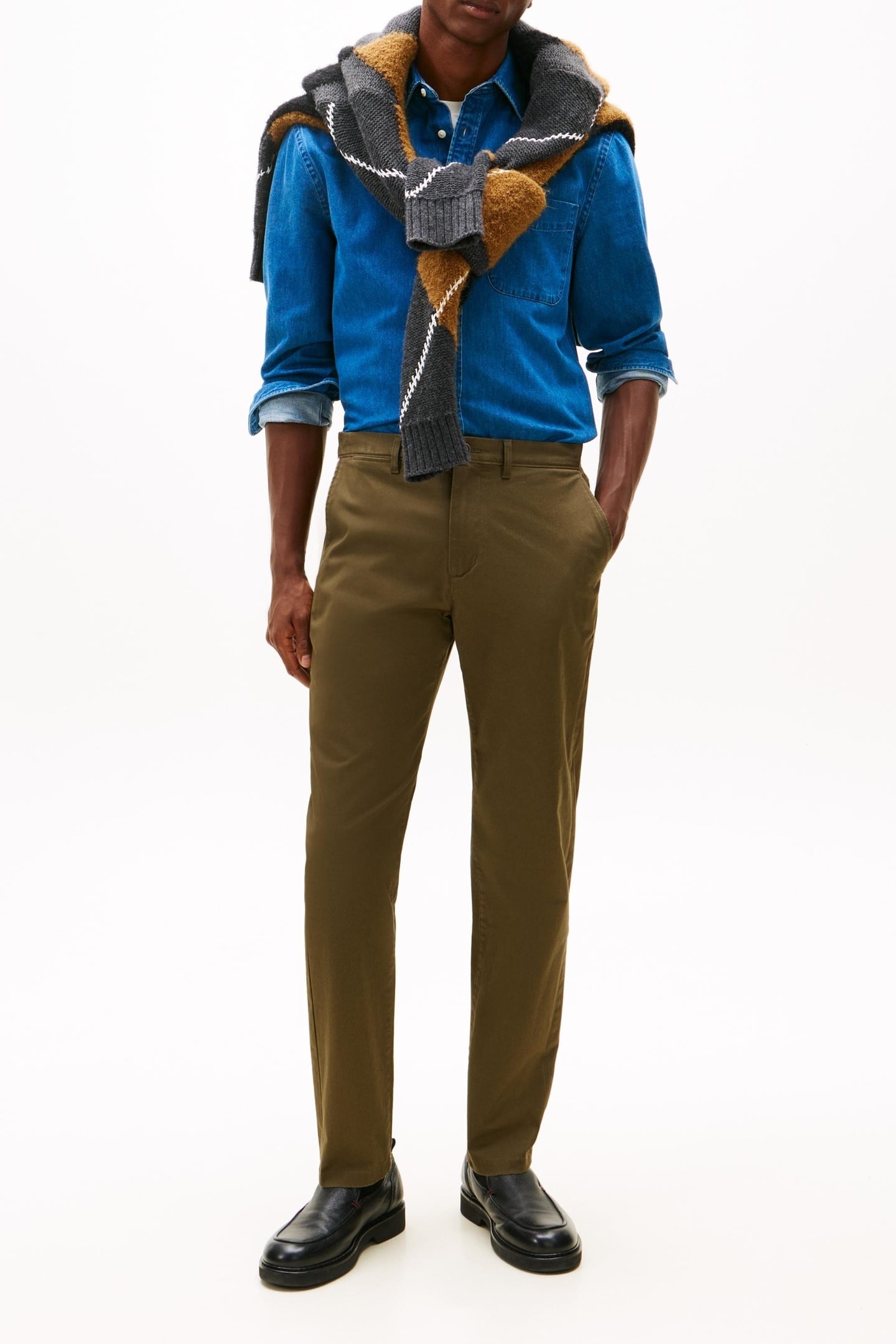 HARLEM ESSENTIAL CHINO ARMY GREEN 2