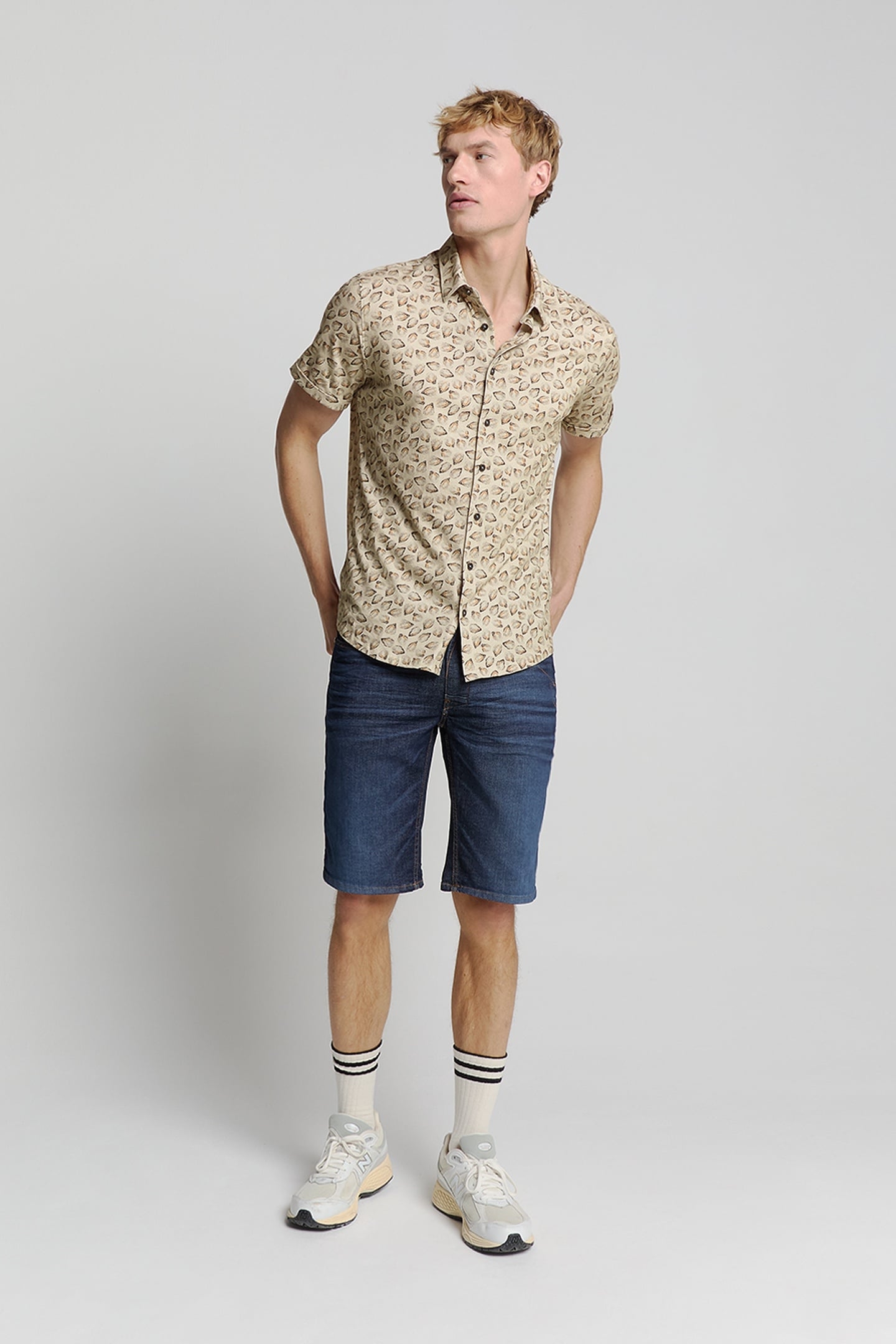 SHIRT SHORT SLEEVE JERSEY ALLOVER PRINTED SAND 4