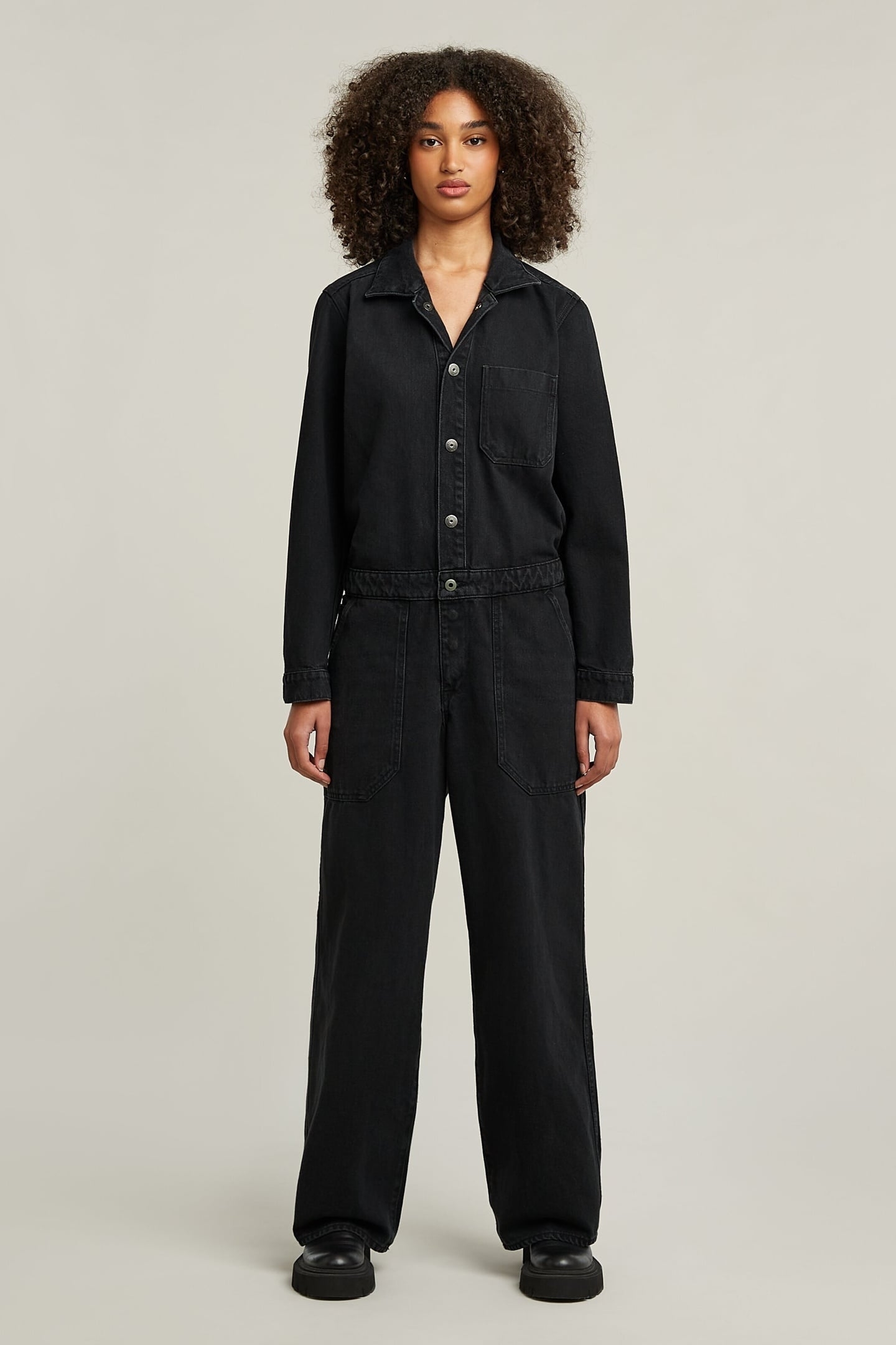 1 POCKET OVERALL L\S WORN IN BLACK ONYX 1