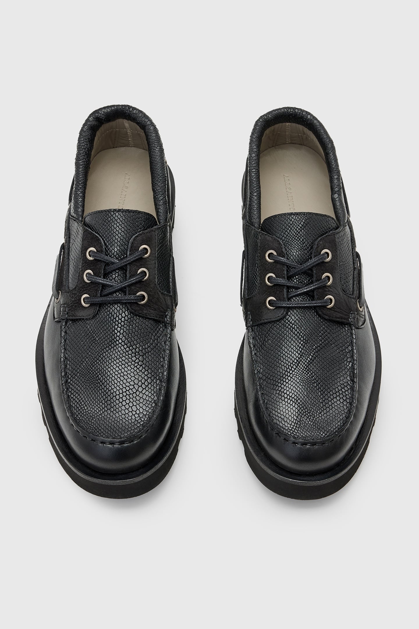 SKIFF SHOE BLACK 3