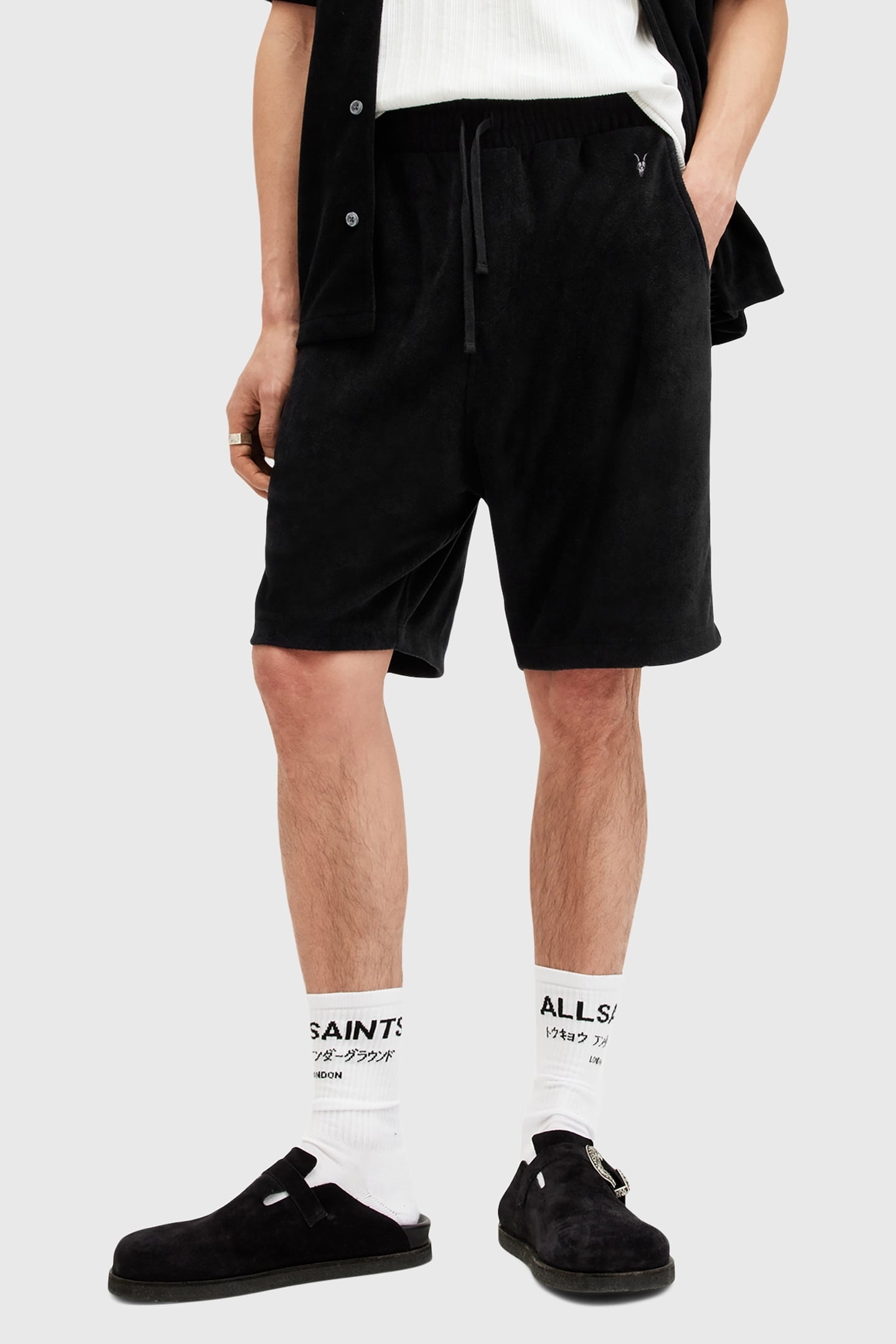 FELIX SWEATSHORT JET BLACK 2