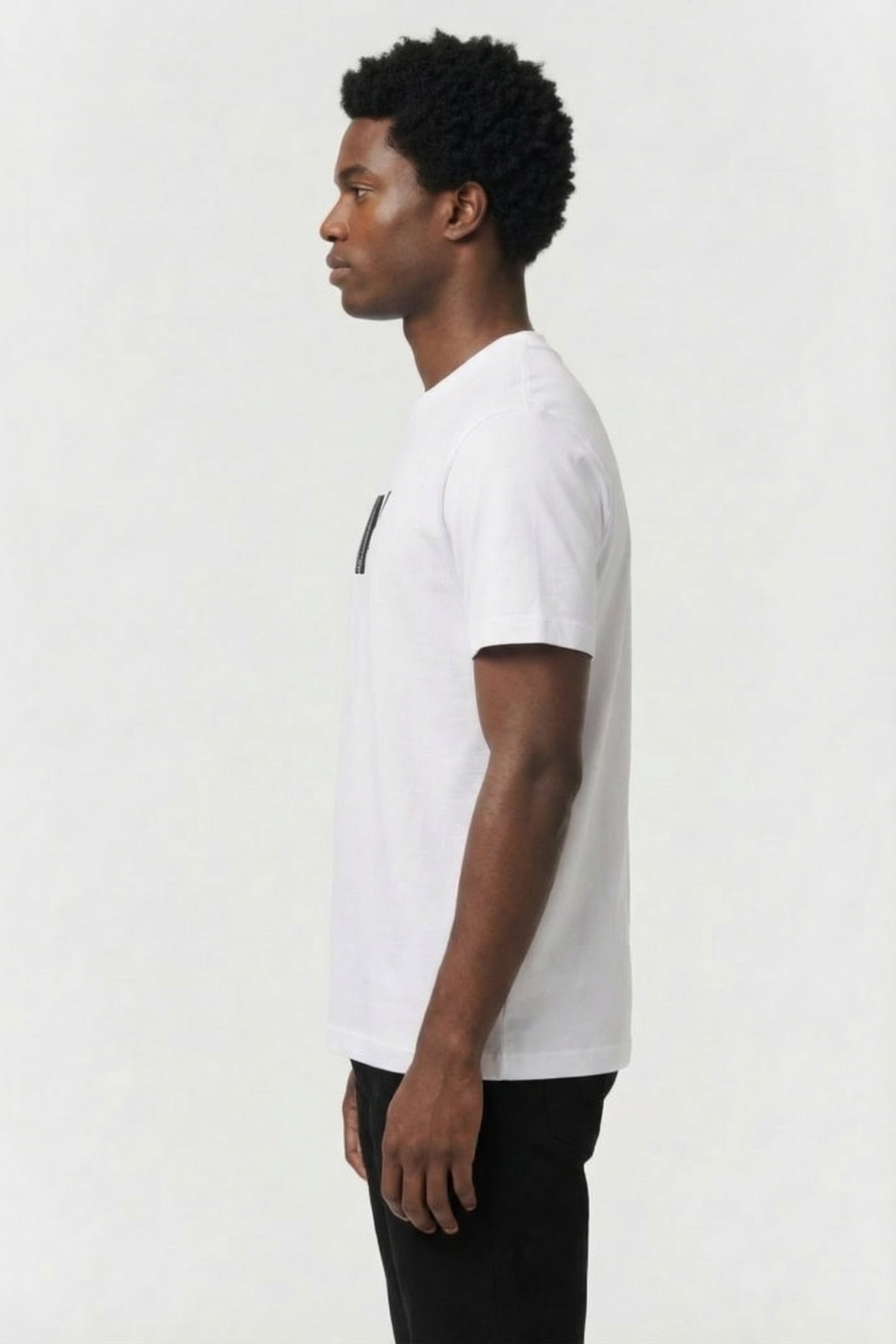 WHITE KLJ REG K LOGO TEE 3