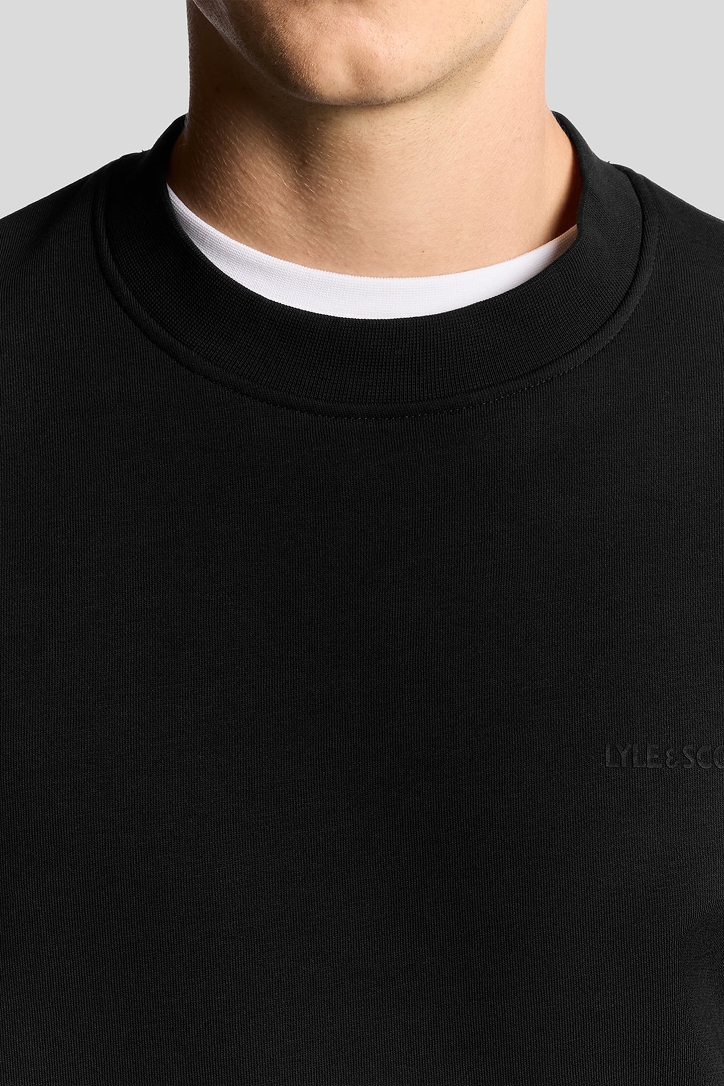 LOGO BRUSHBACK CREW NECK JUMPER JET BLACK 5