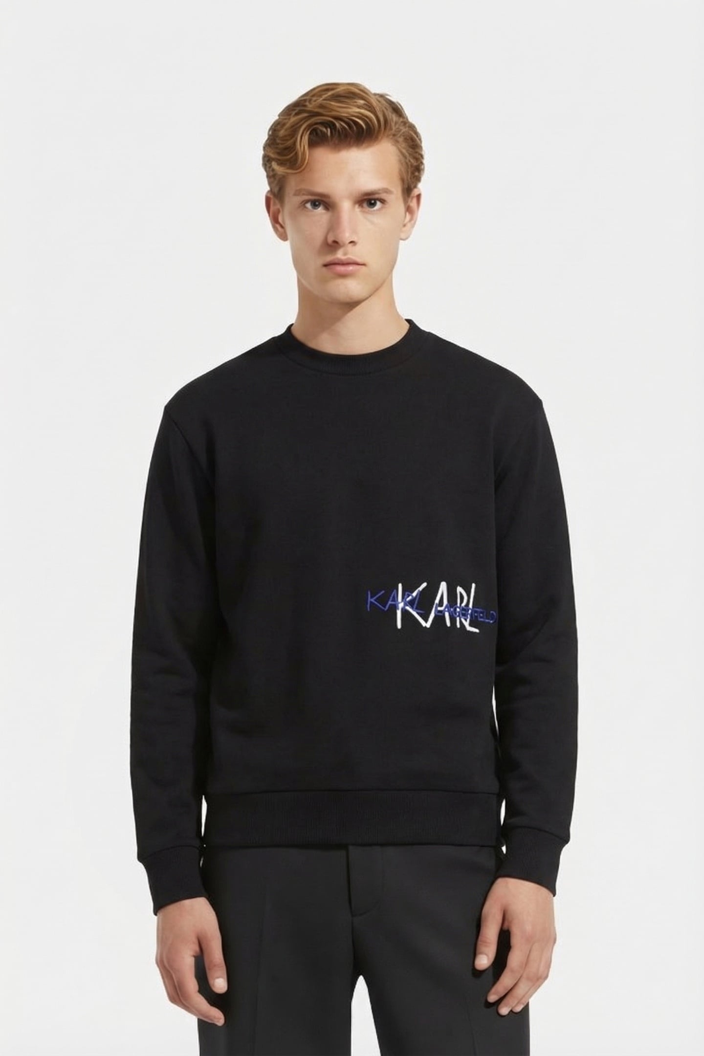 BLACK SWEAT CREWNECK 1