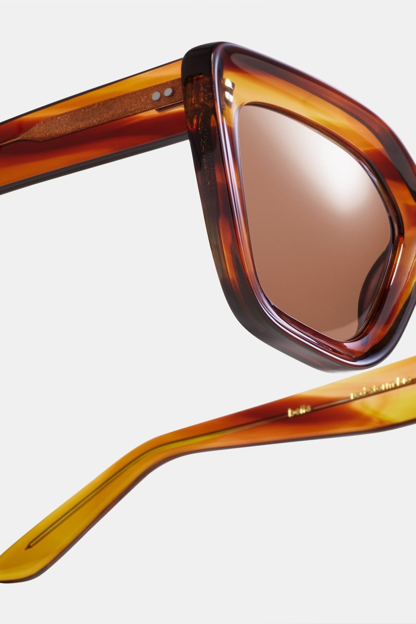 BELLA RED STORM SUN 3