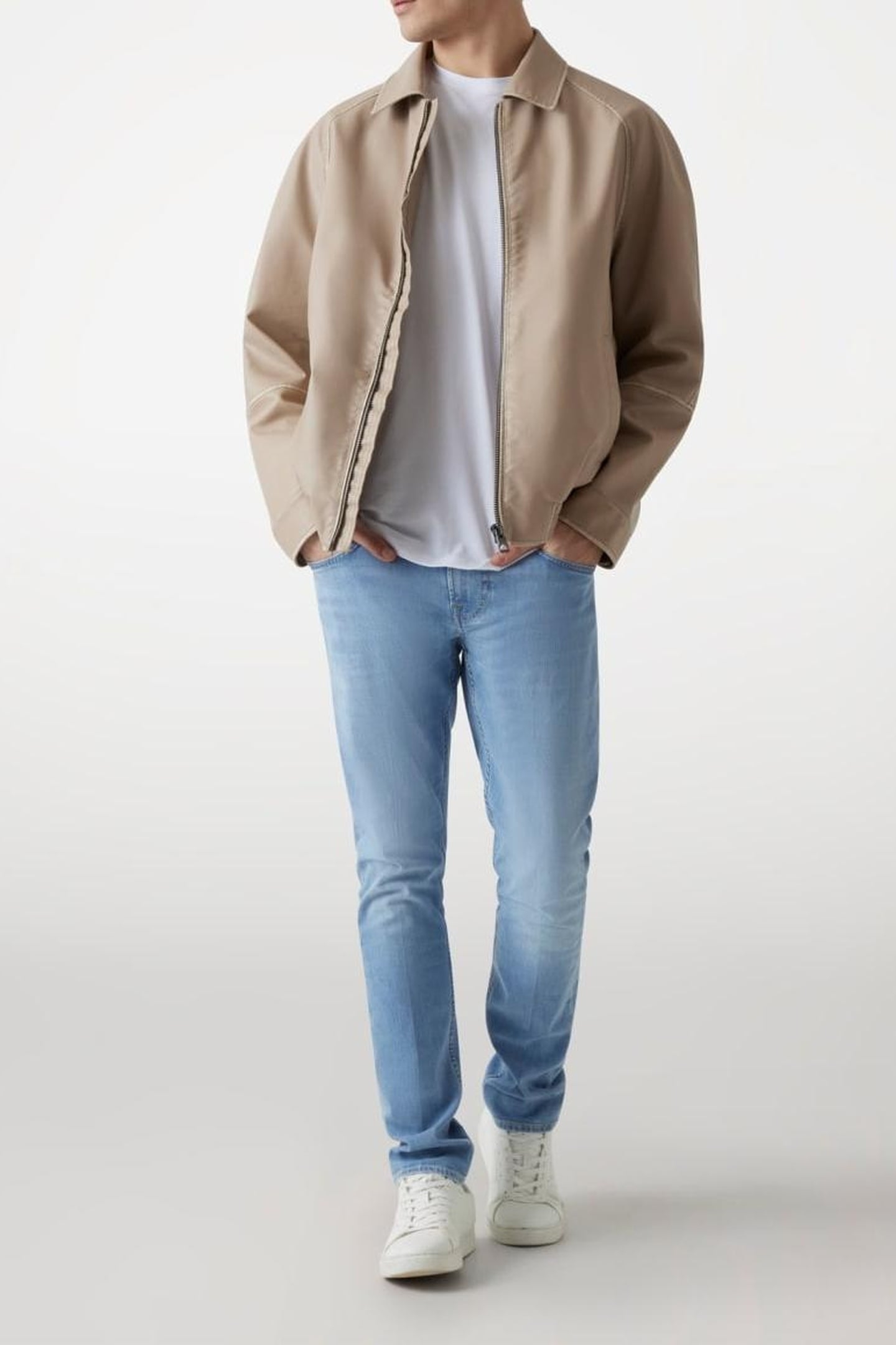 GUESS ECO MIAMI THE CLEARWATER 2