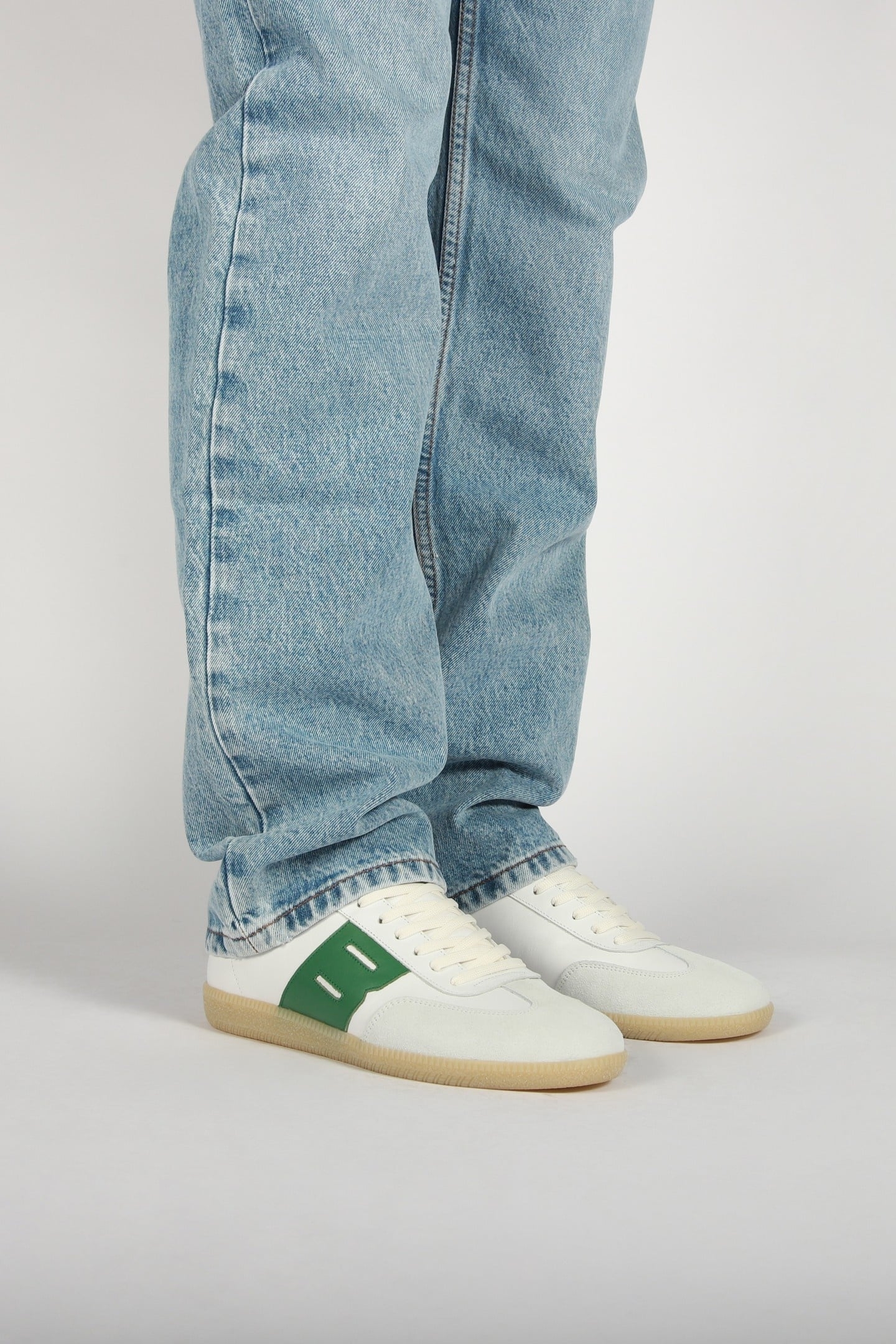 LIME WREN WHITE GREEN 3