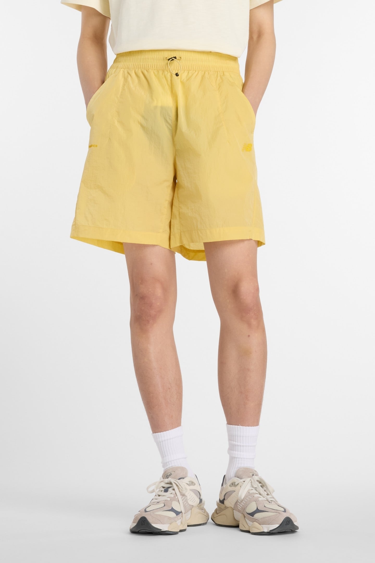 NB GREY SHORT 8" HAY 1