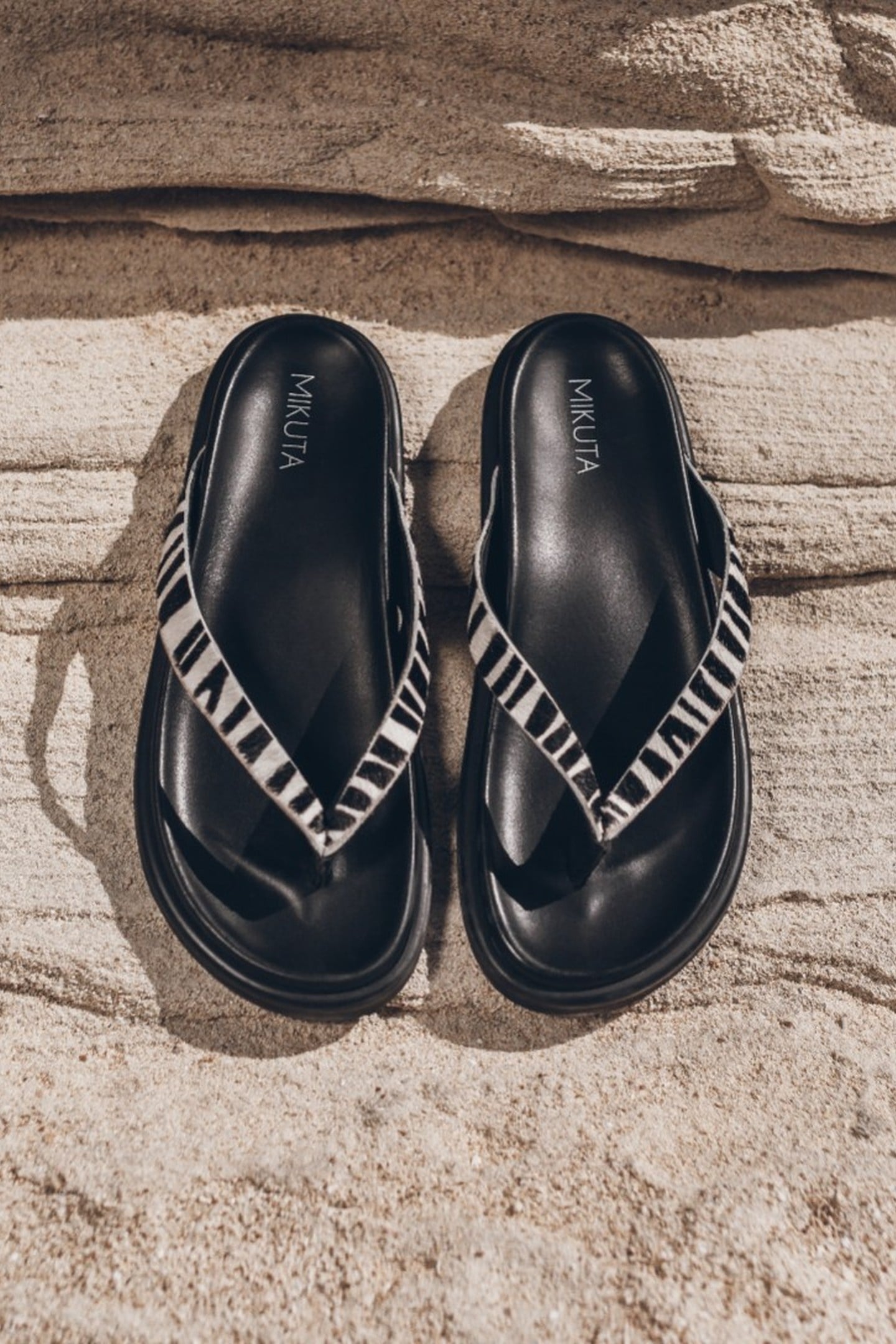 THE ZEBRA LEATHER SANDALS WHITE 3