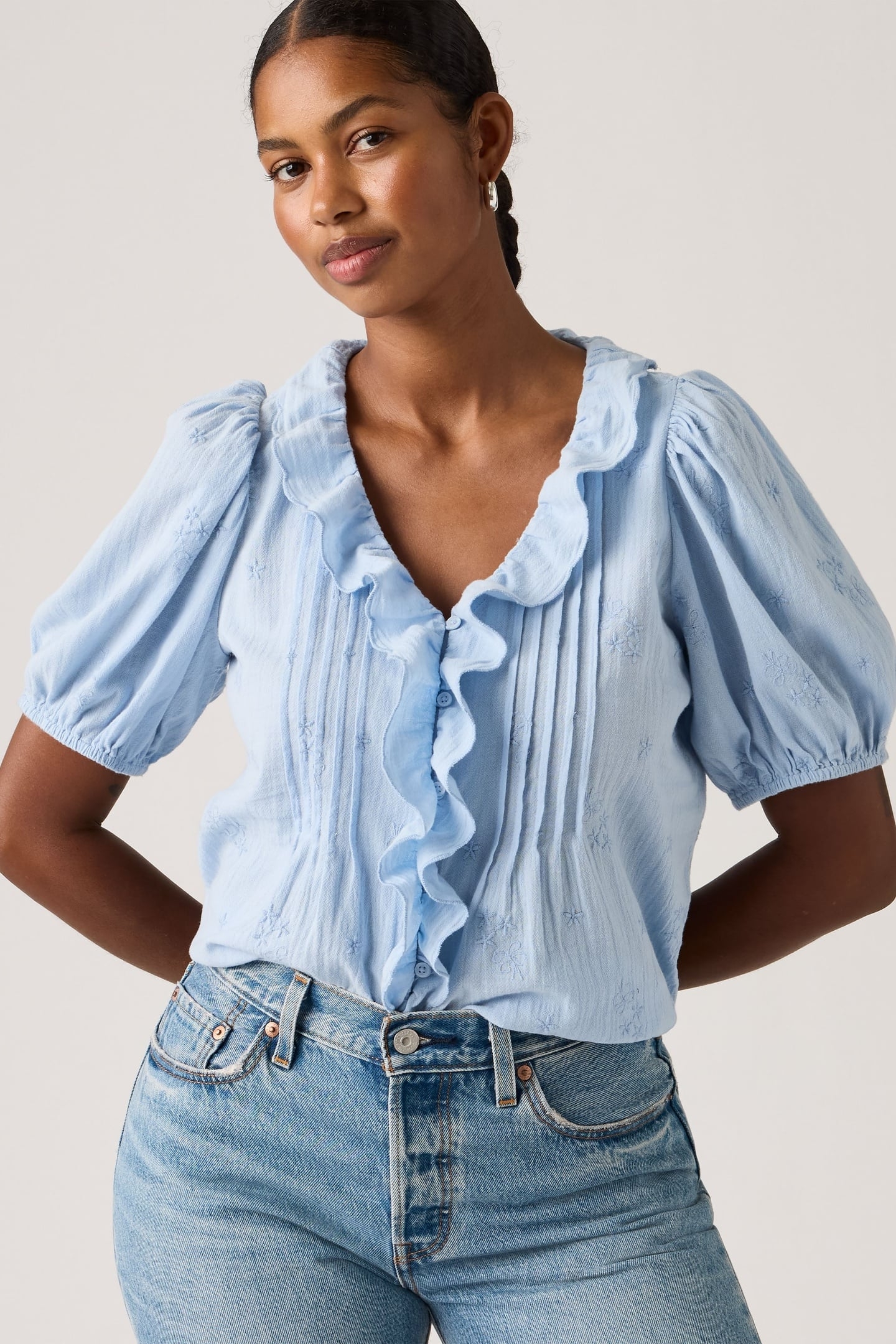 GISELLE RUFFLE BLOUSE 1