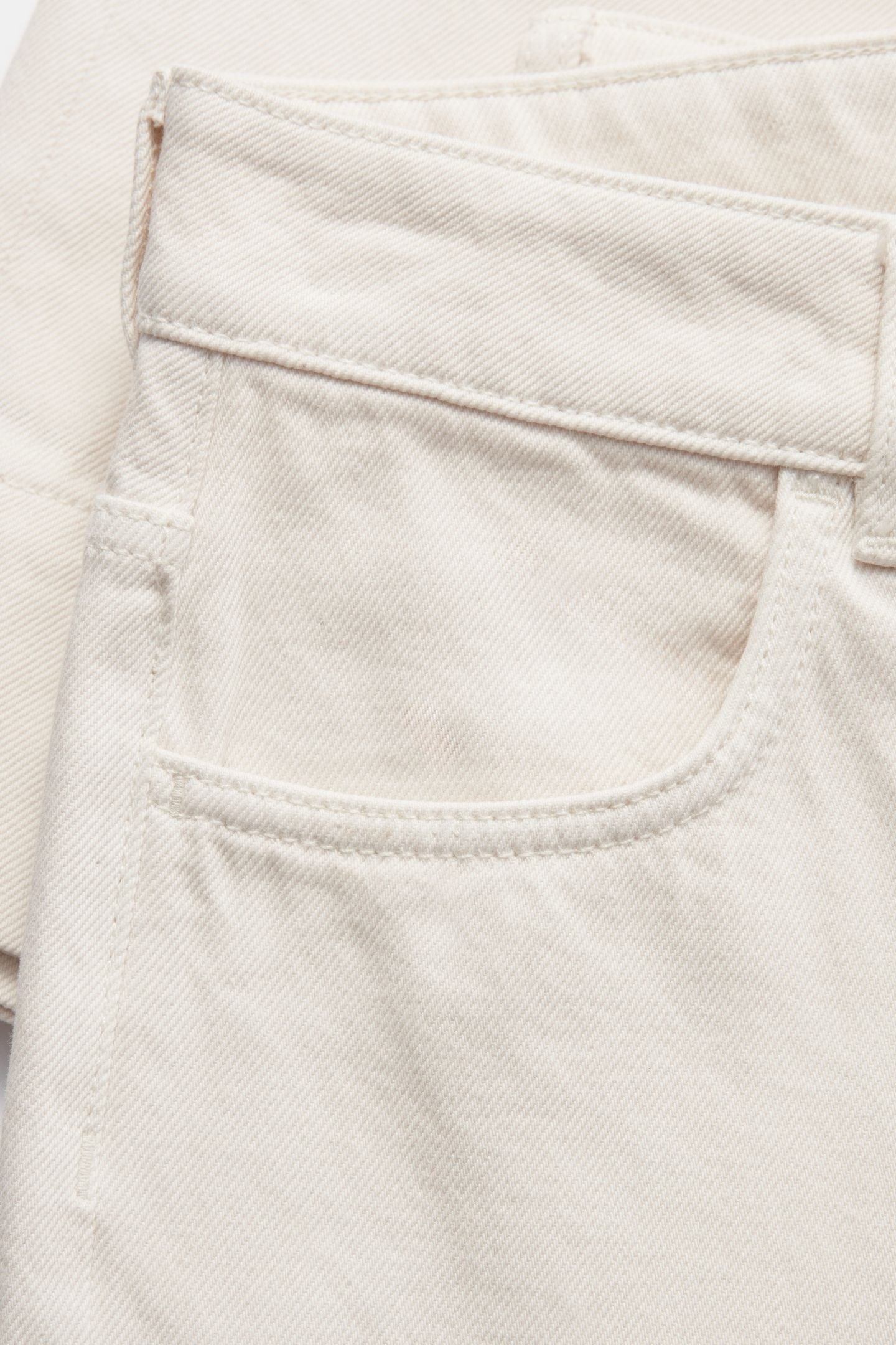 ARWA DENIM TROUSERS WHITE 3