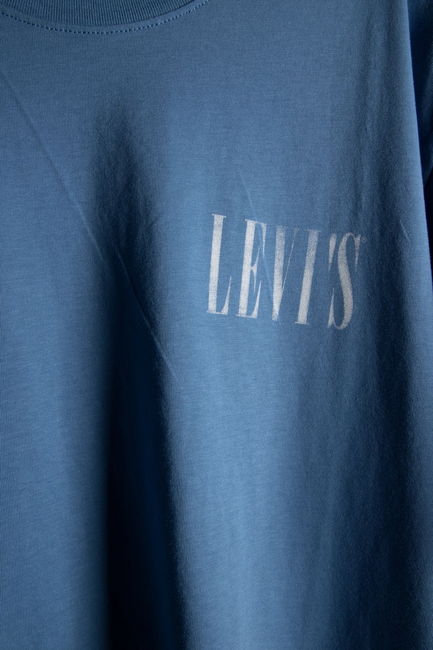 RELAXED FIT TEE DISTRESSED SERIF 4
