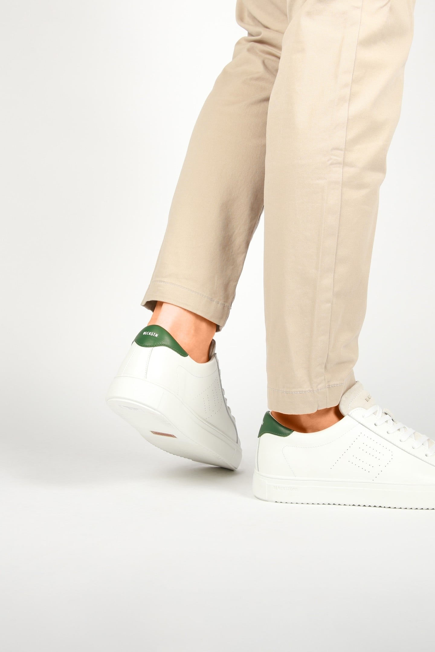 SLATE ROSCOE PERF WHITE GREEN 7