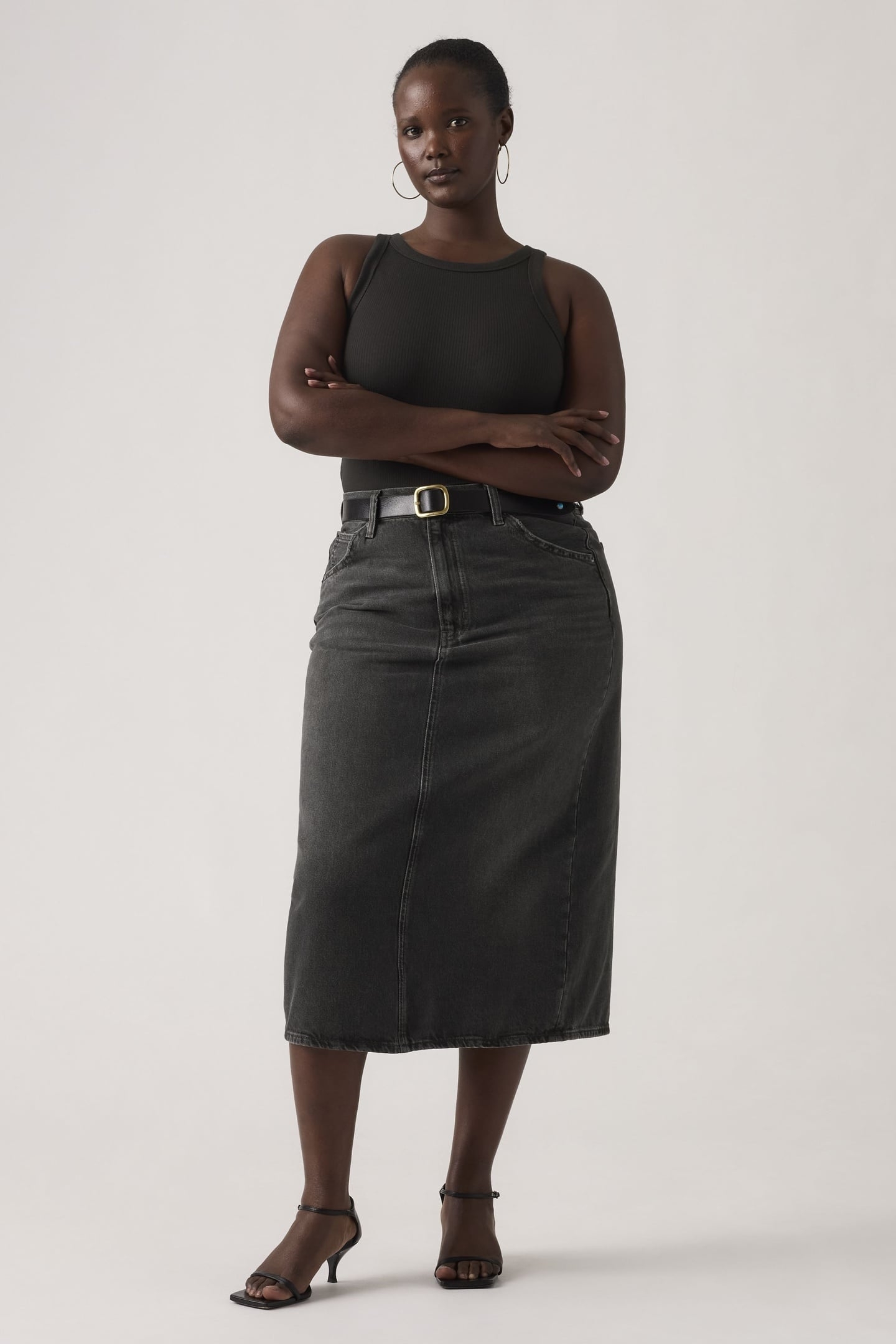 HIGH RISE BACK SLIT SKIRT 2