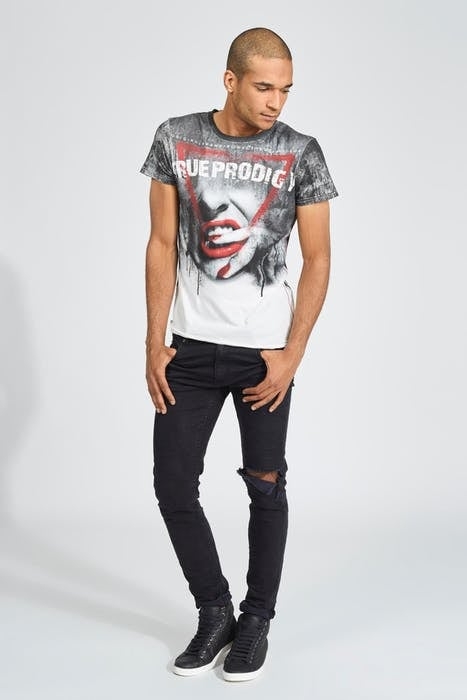 RED LIPS C-NECK OFF WHITE 4