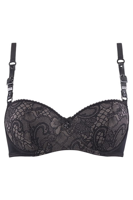 LIONESS OF BRITTANY BLACK AND STONE 3