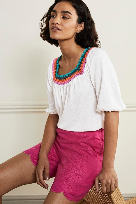 CROCHET TRIM PUFF SLEEVE TOP WHT 2