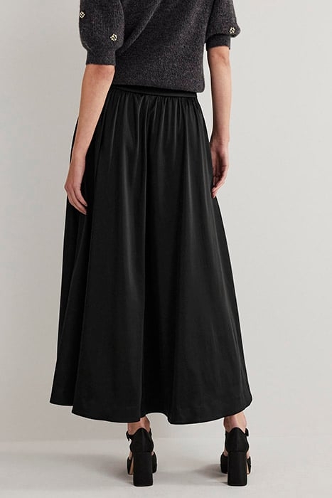 FULL SATIN MAXI SKIRT BLK 2