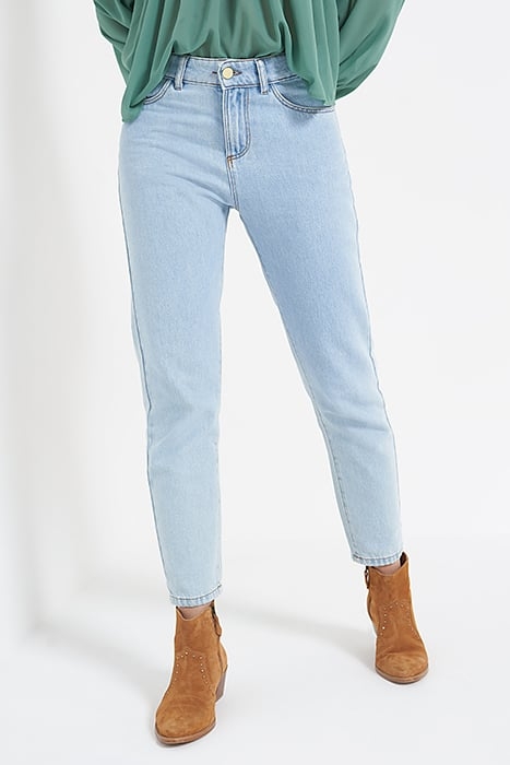 JEAN BOYFIT BLEACHED CROPPED BLEACH 1