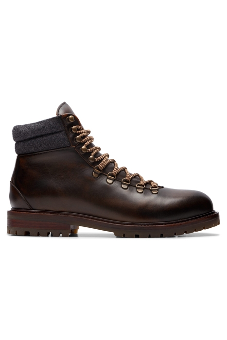 BROWN HIKING BOOT 1