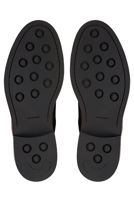 BROWN LACE-UP BOOT 5