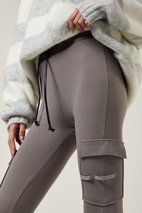 CARGO LEGGINGS OIL 2
