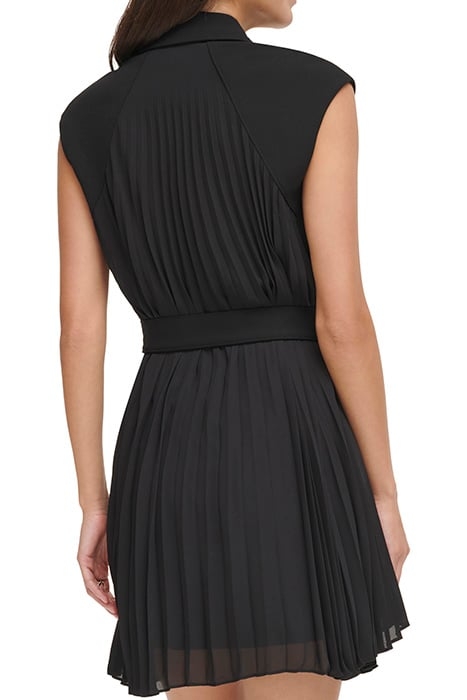 S/L PLEATED POLO COL BLACK 2