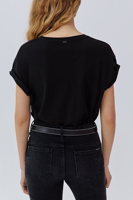 BLACK WINGED SKULL IMAGE T-SHIRT 2