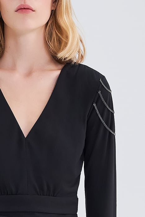 WOMEN'S SHORT BLACK BELTED V-NECK DRESS 5