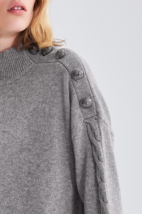 GREY KNIT DRESS, ENGRAVED BUTTONS ON SHOULDER 6