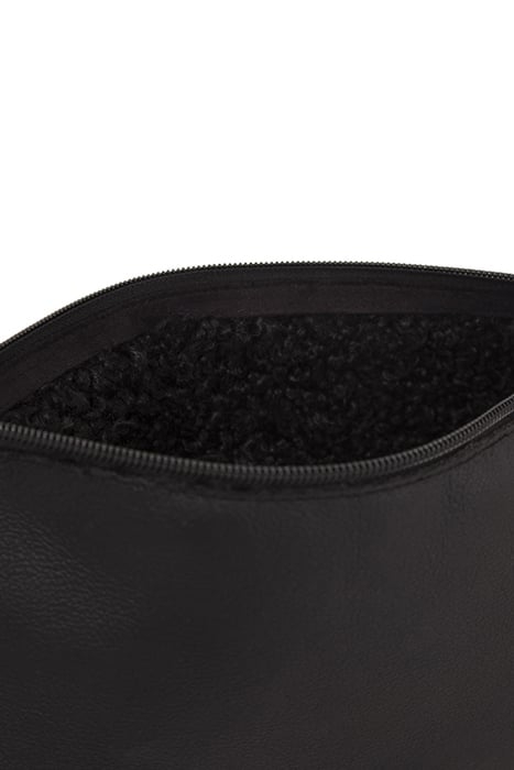 BLACK REVERSIBLE FURRY CLUTCH BAG BLACK 5