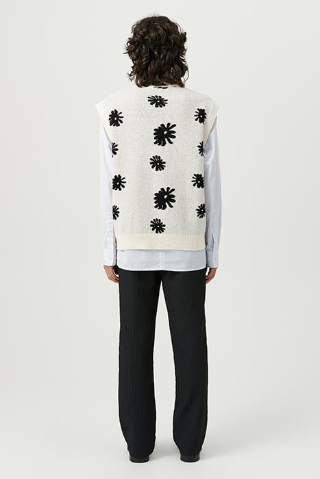 KIERAN VEST OFF WHITE MULTI 5