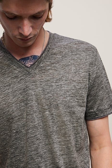 WOOSTER REGULAR FIT SS VNECK WITH MELANG IRON GREY 2