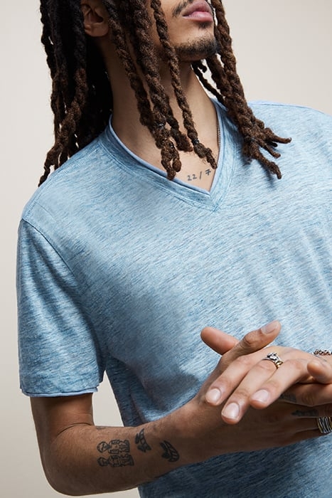 WOOSTER REGULAR FIT SS VNECK WITH MELANG PACIFIC BLUE 2