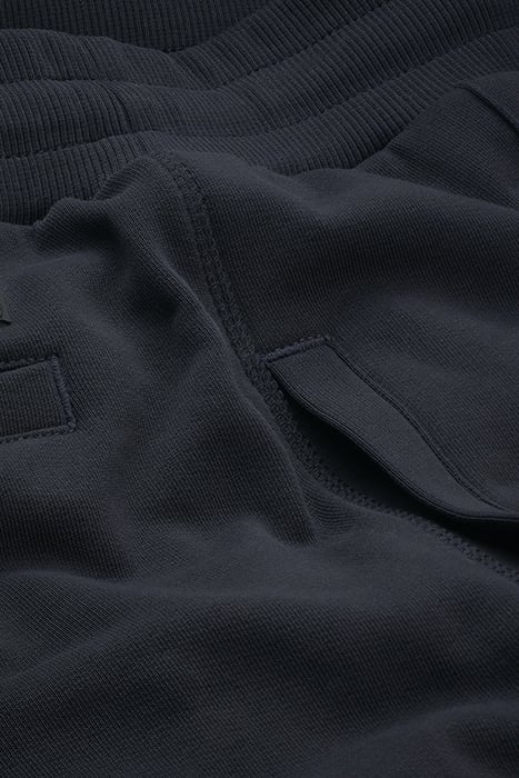 LOGAN-PINTUCK | CUFFED SWEATPANTS DARK NAVY 2