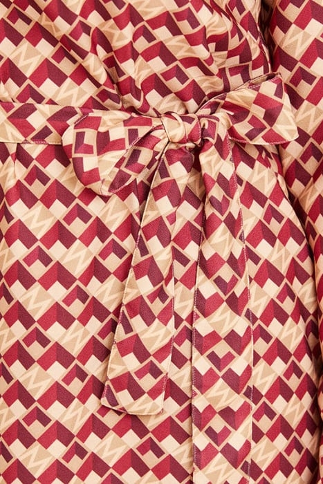 GEOMETRIC LOGO BOXY GEOMETRIC LOGO BURGU 5