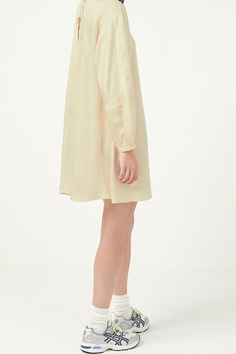 LS SHORT A SHAPE BOAT COLLAR DRESS COLOMBE 3