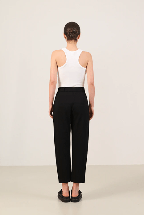 FOREST ESSENTIEL TROUSERS BLACK 2