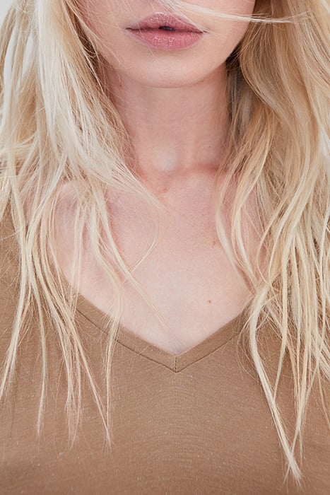 CAMEL LUREX T-SHIRT WITH BEADED SHOULDERS 6