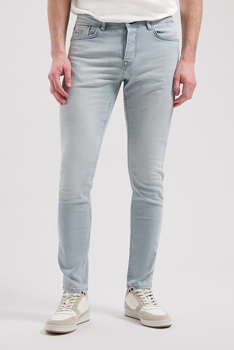 DS_MR E. LA FADED LA FADED 1