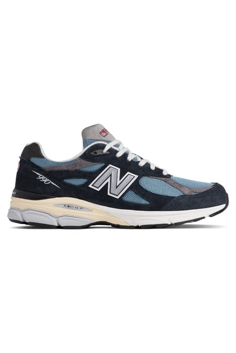 M990TE3 SNEAKERS IN NAVY 1