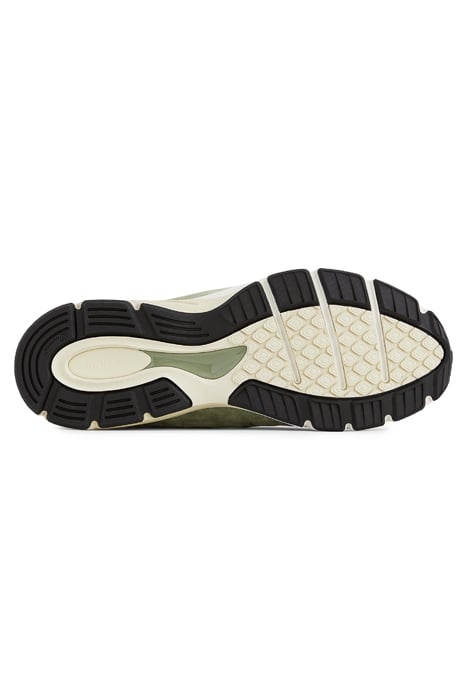 U990GT4 SNEAKERS IN OLIVE 5