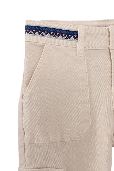GIRLS' ECRU CARGO JEANS WITH EMBROIDERED BRAID 5