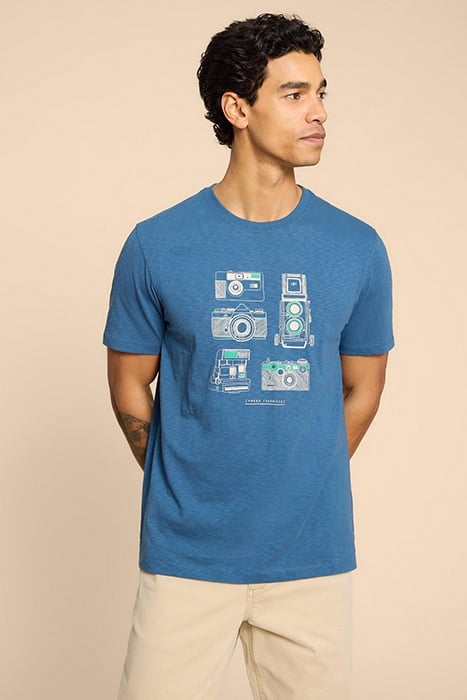 CAMERA CHRONICLES GRAPHIC TEE BLUE PRINT 1